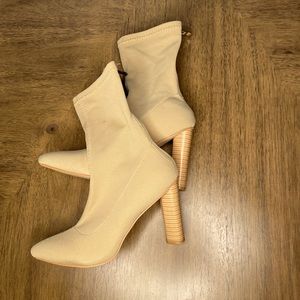 Ankle boots with chunky heel from ego official